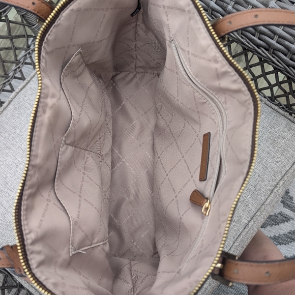 Michael Kors Brown Tote Bag - Picture 3 of 4